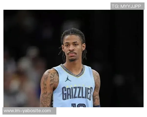 热火考虑引入莫兰特探讨如何优化其在球队中的表现与发展潜力